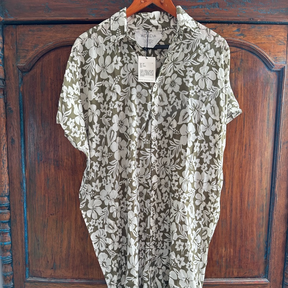 Acacia Koki dress in Huahine